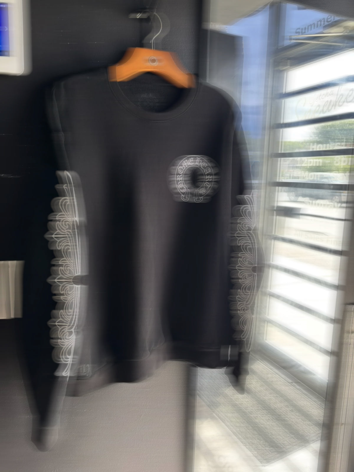 Gothic Horseshoe Sweater – Black/White